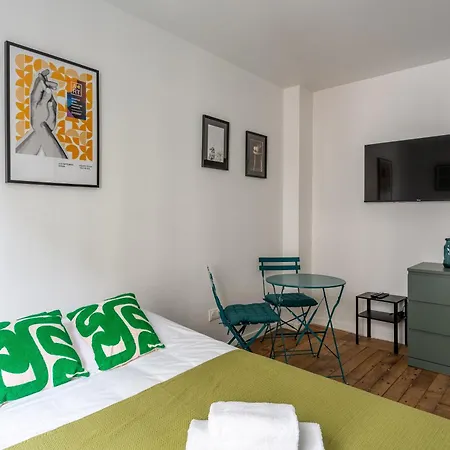 Apartamento Bright & Functional - 18th Arrondissement *