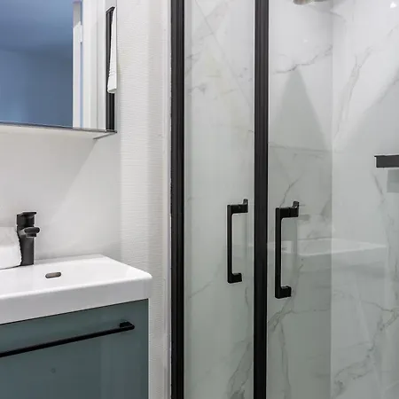 Apartamento Bright & Functional - 18th Arrondissement *